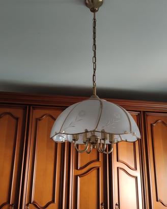 Lampadario e due abat-jour 