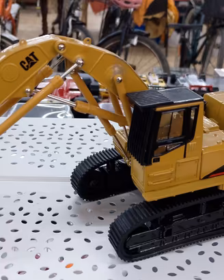escavatore CAT 5080 