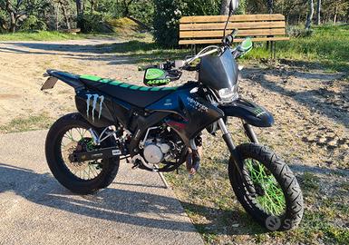 yamaha DT 50 motard (Malaguti xtm)