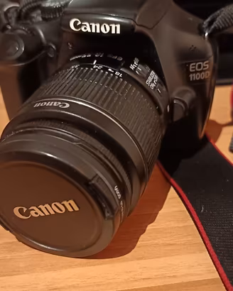 Canon EOS 1100D
