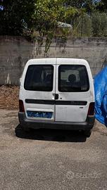 Beni da L.G. – Furgone Citroën Berlingo