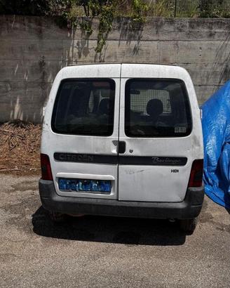 Beni da L.G. – Furgone Citroën Berlingo
