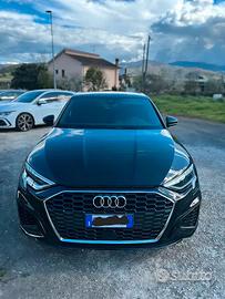 Audi A3 sportbak Sline 150cv automatica.