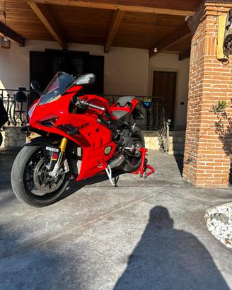 Ducati Panigale v4s