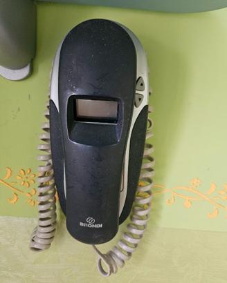Telefono fisso da parete