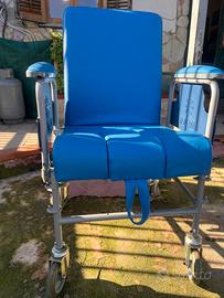 Poltrona comoda, sedia a rotelle comoda