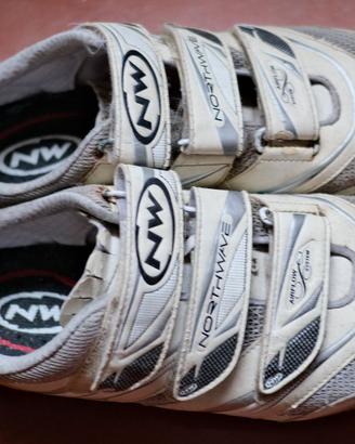 Scarpe ciclismo NortWave numero 42 x Look