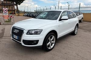 Audi Q5 2.0 TDi S-Line