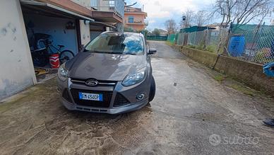 Ford focus individual 2.0tdci 163cv 2013
