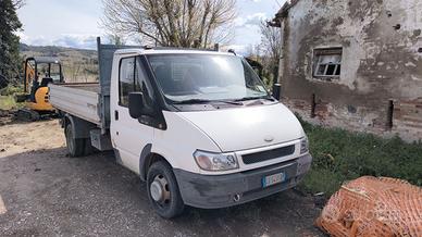 Ford Transit scarrabile trilaterale