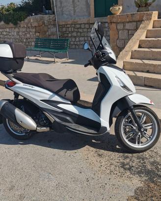Piaggio Beverly 300 HPE