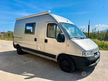 CAMPER VAN PURO FURGONATO KNAUS BOXSTAR 5,60