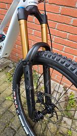 Forcella mtb Fox 38 Float Factory 180, Grip X2, QR