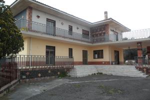 Cod.A106 Appartamento in villa 1°piano