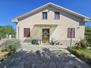 VILLA SINGOLA A PRASCO