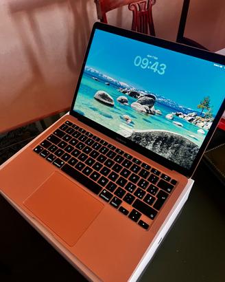 Macbook Air 256 Gb  8 gb ram processore M1