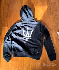 Felpa Maserati nera con cappuccio - Taglia M