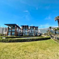 Fronte mare con terrazza