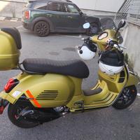 vespa gts hpe super sport