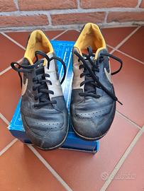 SCARPE CALCETTO NIKE