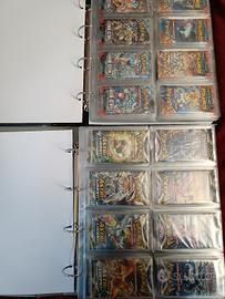 Due top binder con collezione artset Pokémon 