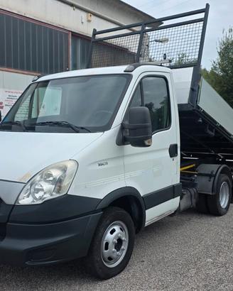 Iveco Daily 35C11 2300 cc diesel 110 CV ribaltabil
