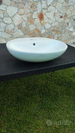 Lavabo soprapiano