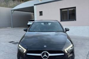 Mercedes-benz GLA 180 d Automatic Business