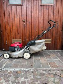 Honda Izy trazionata