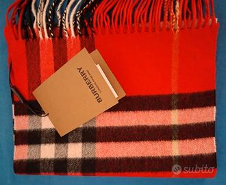 Sciarpa Burberry 100% cashmere NUOVA