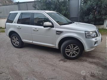 Land Rover Freelander 2.2 SD4 S.W. SE