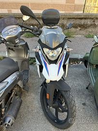 Moto BMW G310 GS adatta a patenti A2