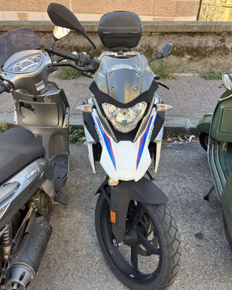 Moto BMW G310 GS adatta a patenti A2