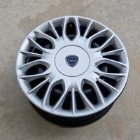 Cerchi e copricerchi Lancia Ypsilon