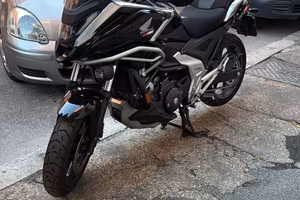 Honda NC 750X Giugno 2025 - Full Optional
