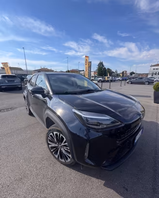TOYOTA Yaris Cross 1.5 Hybrid 5p. E-CVT Lounge