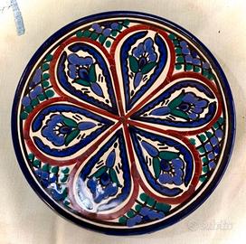 Piatto decorato ceramica