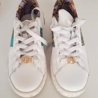 Scarpe tipo sneakers 