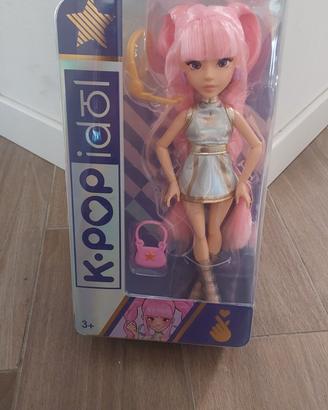 bambola k pop yuni in confezione originale