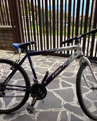 Bicicletta Frejus 680