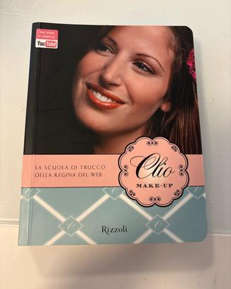 Clio make-up: la scuola di trucco della regina del