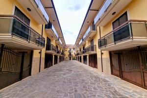 VILLA A SCHIERA A TELESE TERME