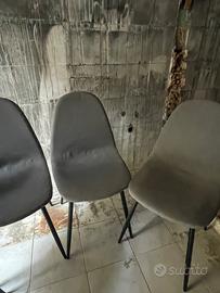 4 SEDIE IN BUONE CONDIZIONI