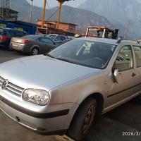 VOLKSWAGEN GOLF 4 1.6 B 2003 AZD  PER RICAMBI