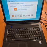 Laptop Samsung 4GB