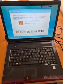 Laptop Samsung 4GB