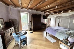 Casa indipendente con terreno