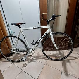 bicicletta sportiva unisex 