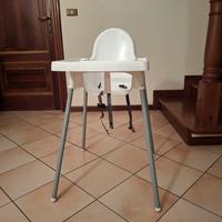 Seggiolone con vassoio