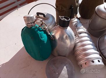 Lotto articoli militari vari